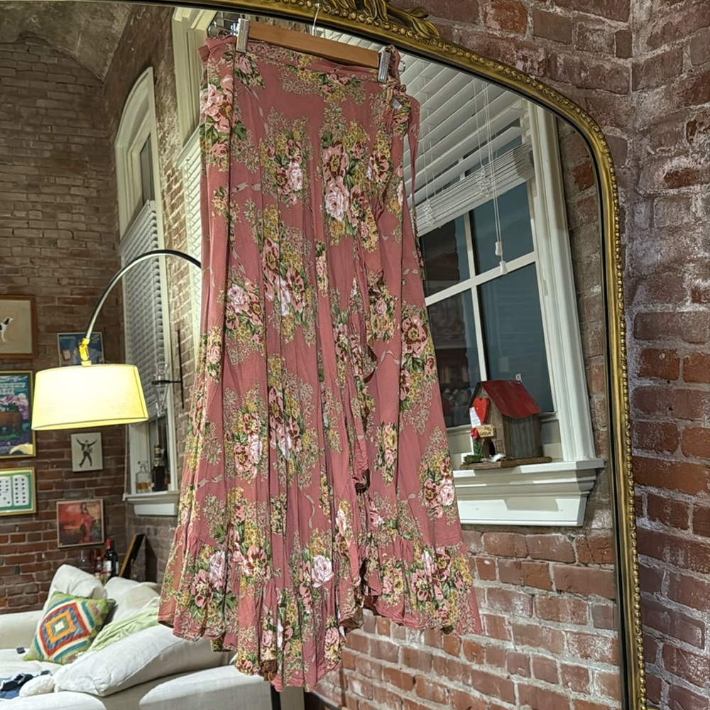 Auguste the Label Wrap Skirt